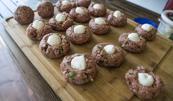 15 medium sized meatballs